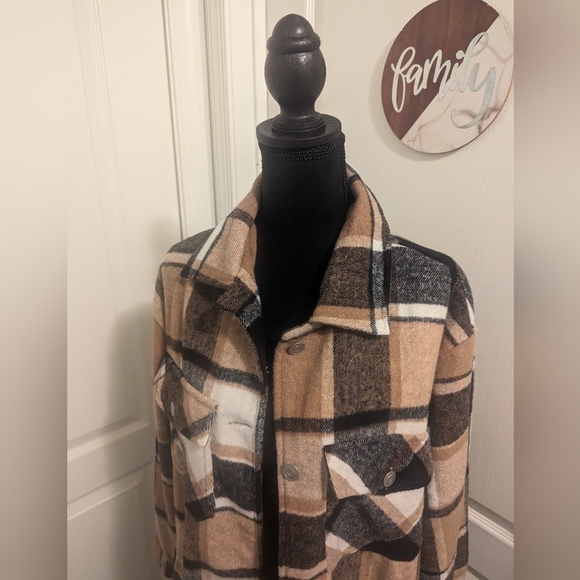 Brown Plaid Shacket - Picture 4 of 5